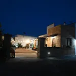 Viale Dei Pini Feriehus