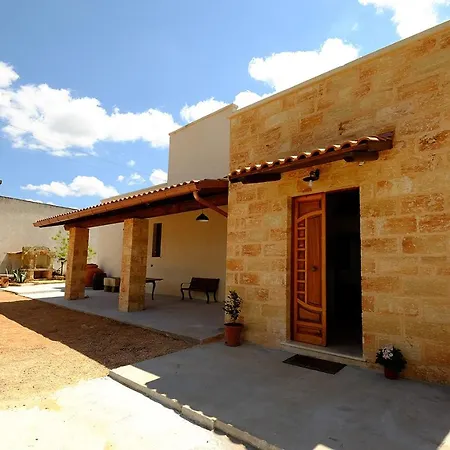 Viale Dei Pini Сasa de vacaciones Taurisano