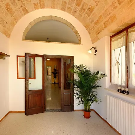 Viale Dei Pini * Taurisano