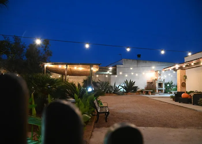 Viale Dei Pini בית נופש *