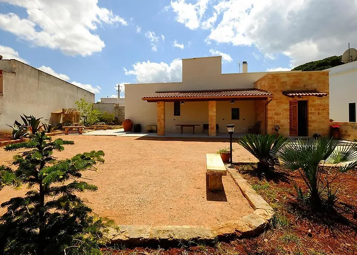 Viale Dei Pini בית נופש