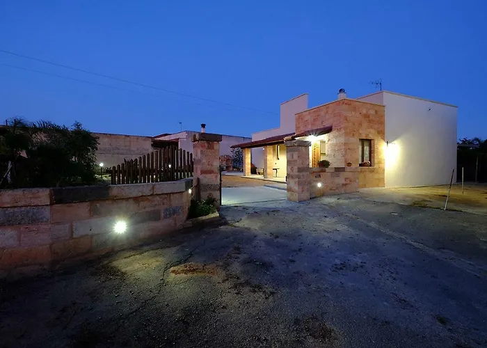 Viale Dei Pini בית נופש Taurisano