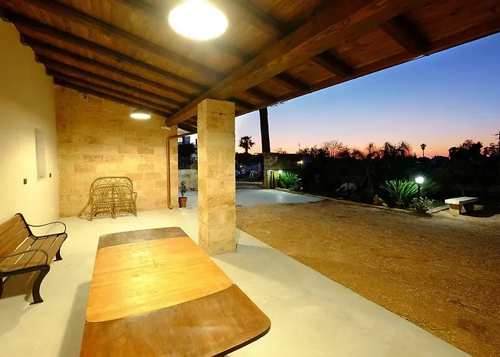 Viale Dei Pini בית נופש *